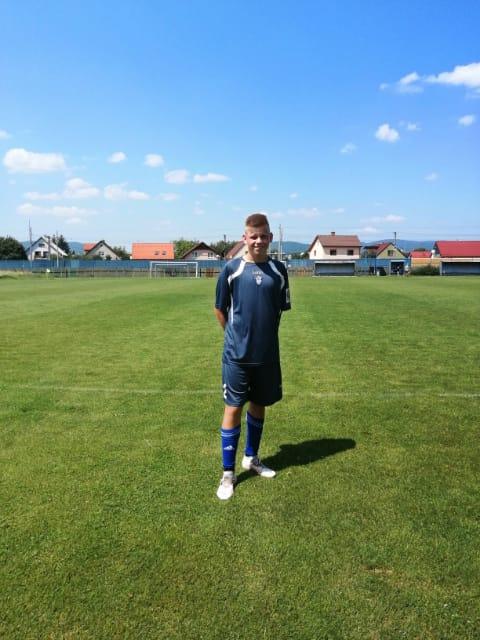 Adam Richtarik napreduje 